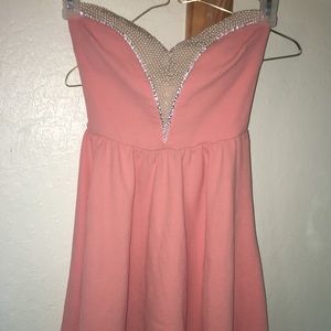 Strapless dress